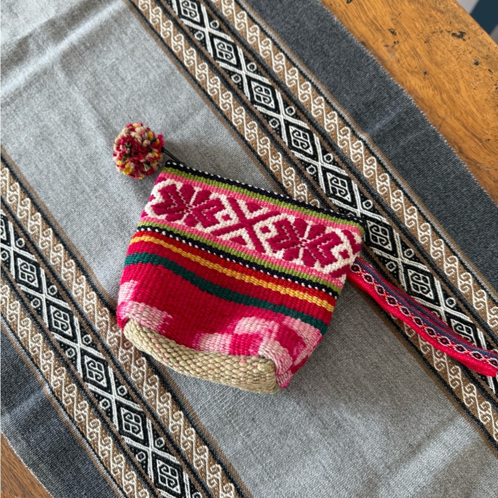 Handcrafted Multicolor Patterned Pouch From Alpaca - image 3